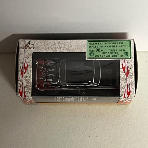 M2 Machines Auto Drivers 1957 Chevrolet Bel Air 11-08 Diecast Car Castline - Picture 2 of 9